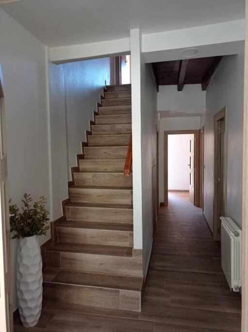 Espejon Agradable Casa Antigua Reformada Con Patioヴィラ エクステリア 写真